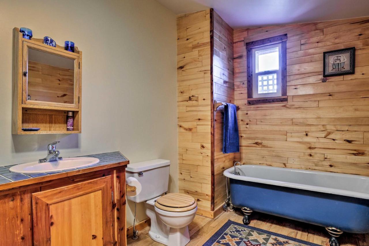 Cozy Home With Deck And Mtn Views, Walk To Casinos Central City Eksteriør billede